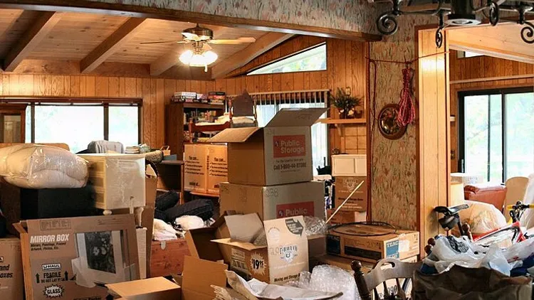 The Complete Moving Day Disposal Guide (What to Toss, Donate, and Dump)